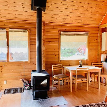 Camels Hump Guest Ranch Lumby Ngoại thất bức ảnh